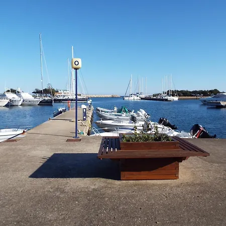 Vicina A Piedi 度假居